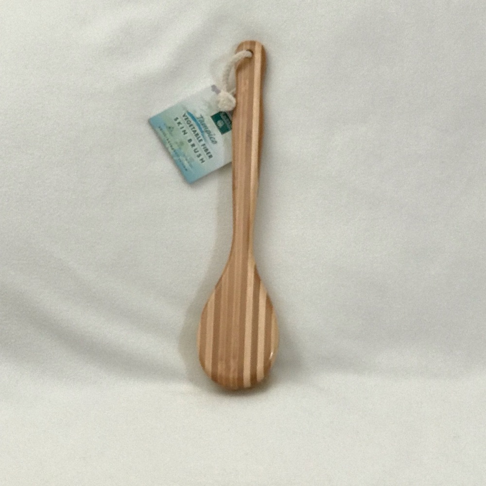 Earth Therapeutics - Tampico Vegetable Fiber Skin Brush!